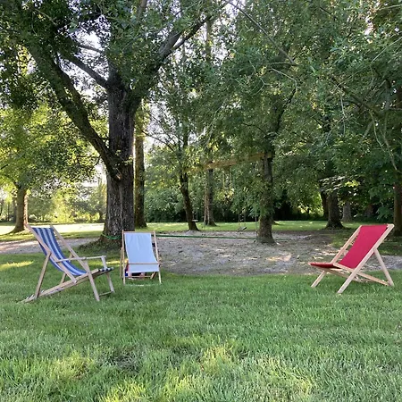 בית נופש Chaumiere De Famille *