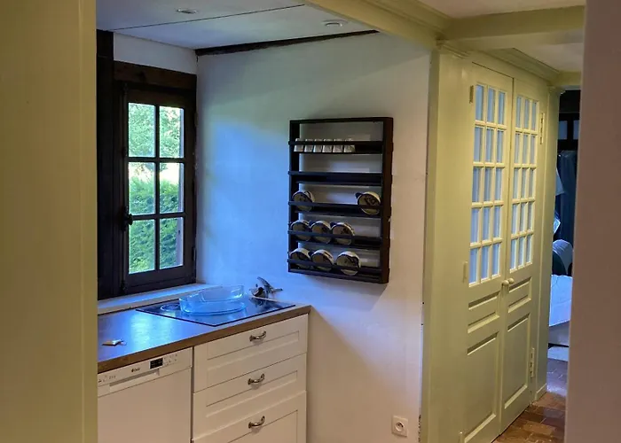 Chaumiere De Famille * Saint-Pierre-de-Cormeilles