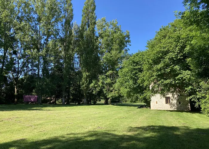 Chaumiere De Famille *